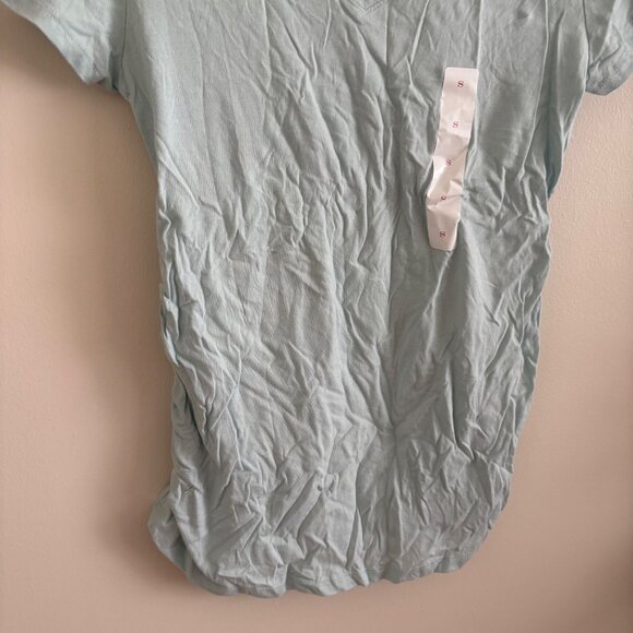 Ingrid by Isabel Maternity Short Sleeve Ruched Side Shirt Blue NWT Size S - Picture 4 of 7